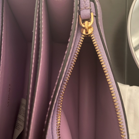 EUC Versace Unica Textured Leather Medusa Head Crossbody Shoulder Bag - Picture 7 of 7